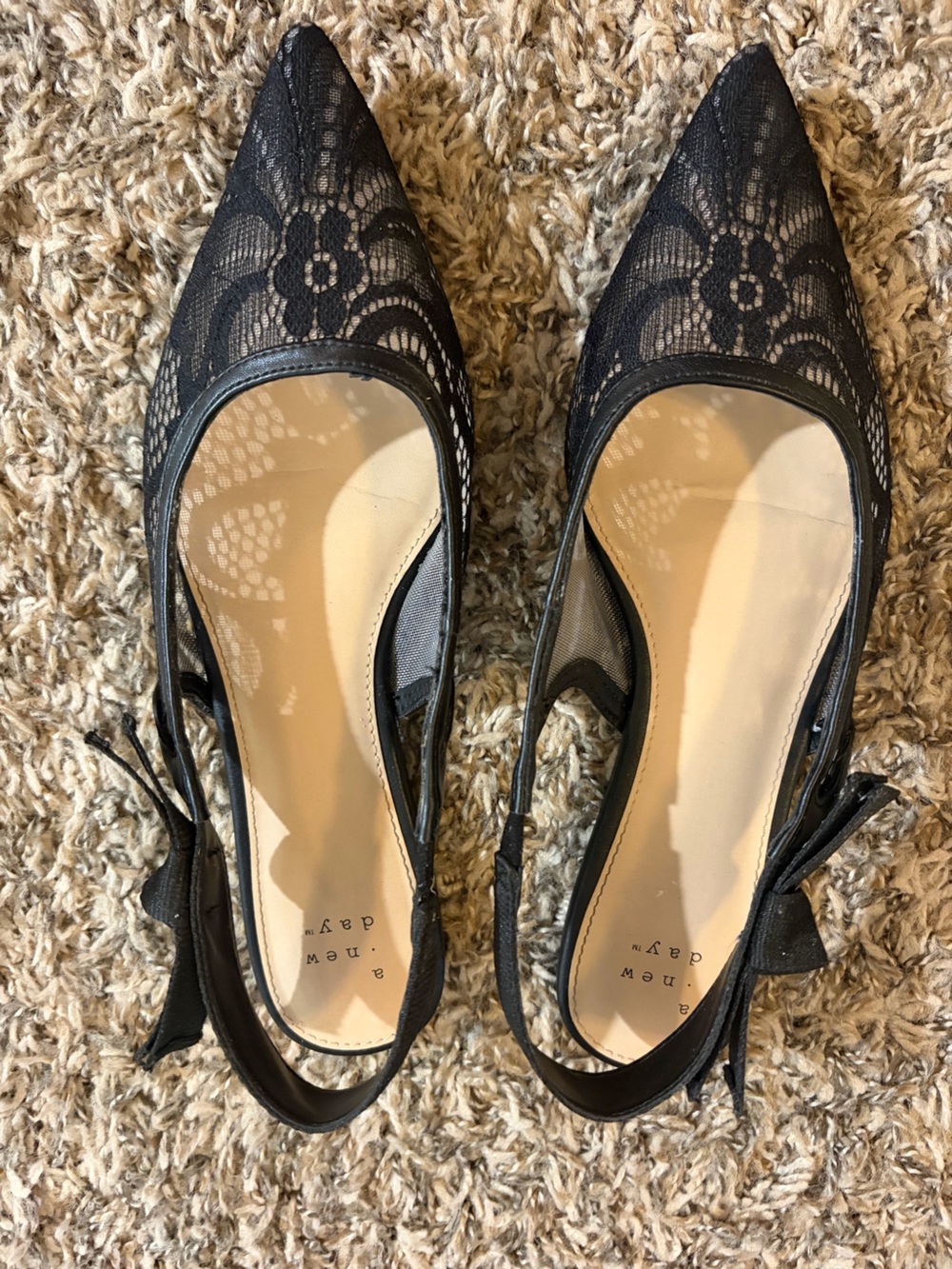 A NEW DAY Black Lace Pointed Slingback Flats